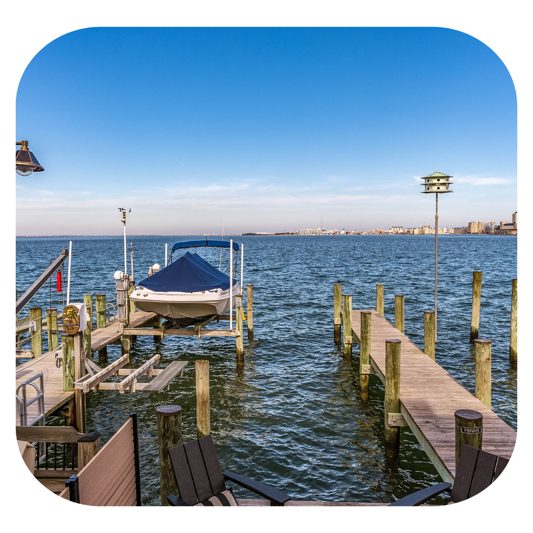 Dock on a bay which boaters can rent