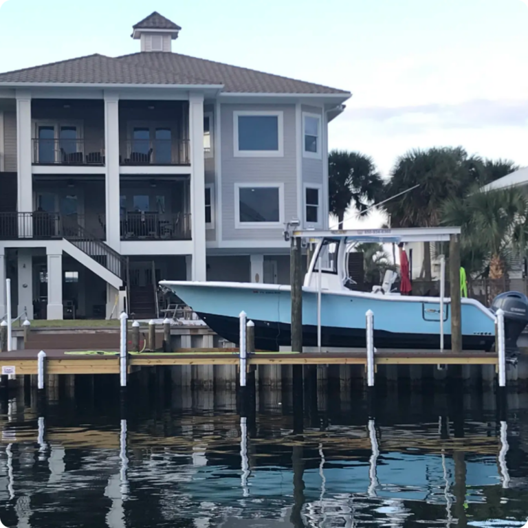 Dock with boatlift available for rent in Pensacola Beach, FL